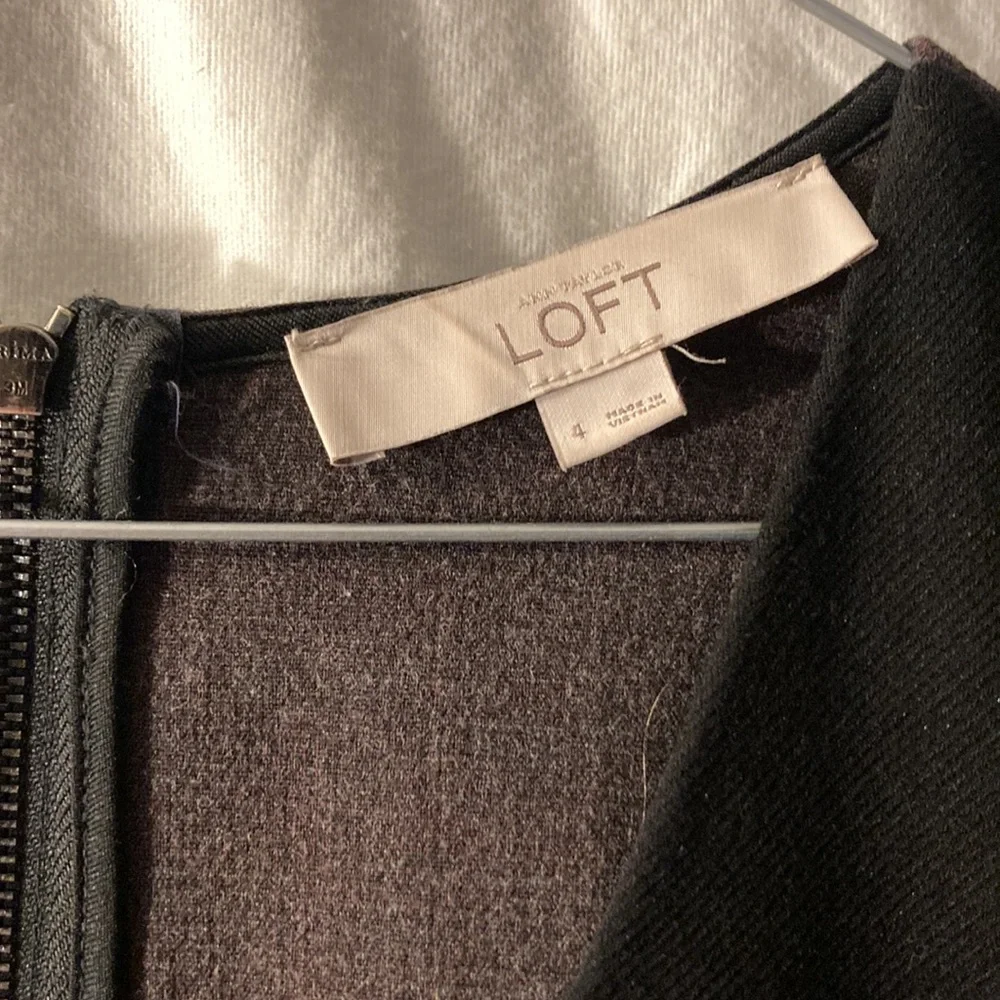 Loft dress - Picture 4 of 6